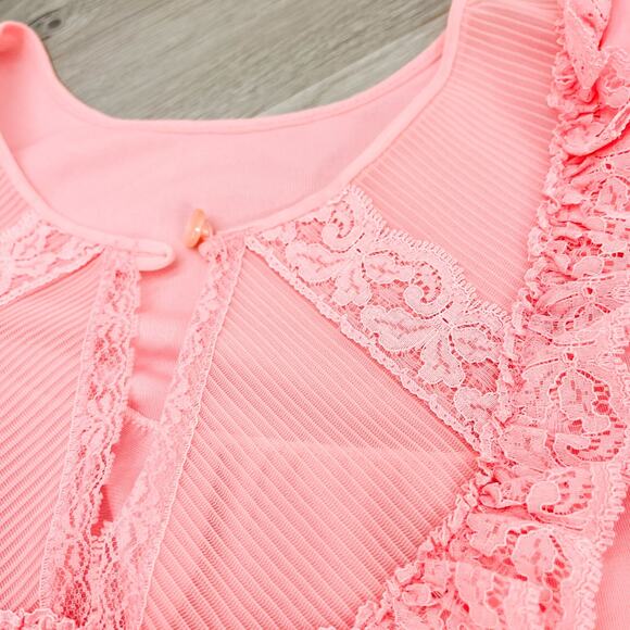 Vintage Shadowline Nylon Nightgown M Medium Pink Short Sleeve Silky Lace Sweep - Picture 8 of 12